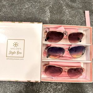 NEW Velvet Aviator Style Box-Small
